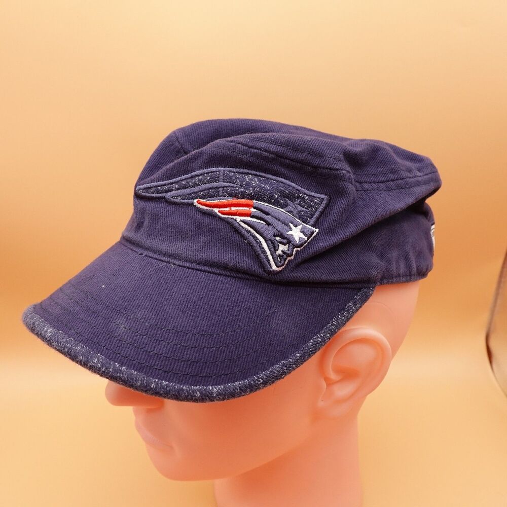 New England Patriots Hat Cap Snap Back S/M NFL Football Reebok Mens